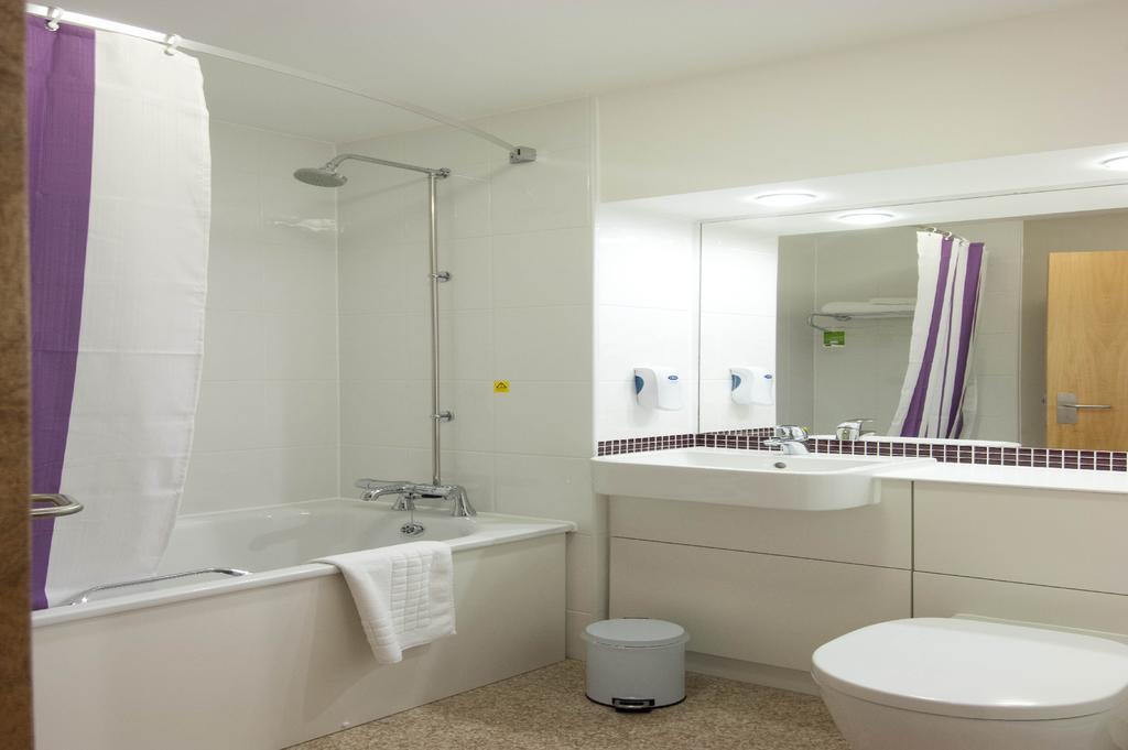 Premier Inn Norwich - Broadlands Park Thorpe St Andrew Ngoại thất bức ảnh