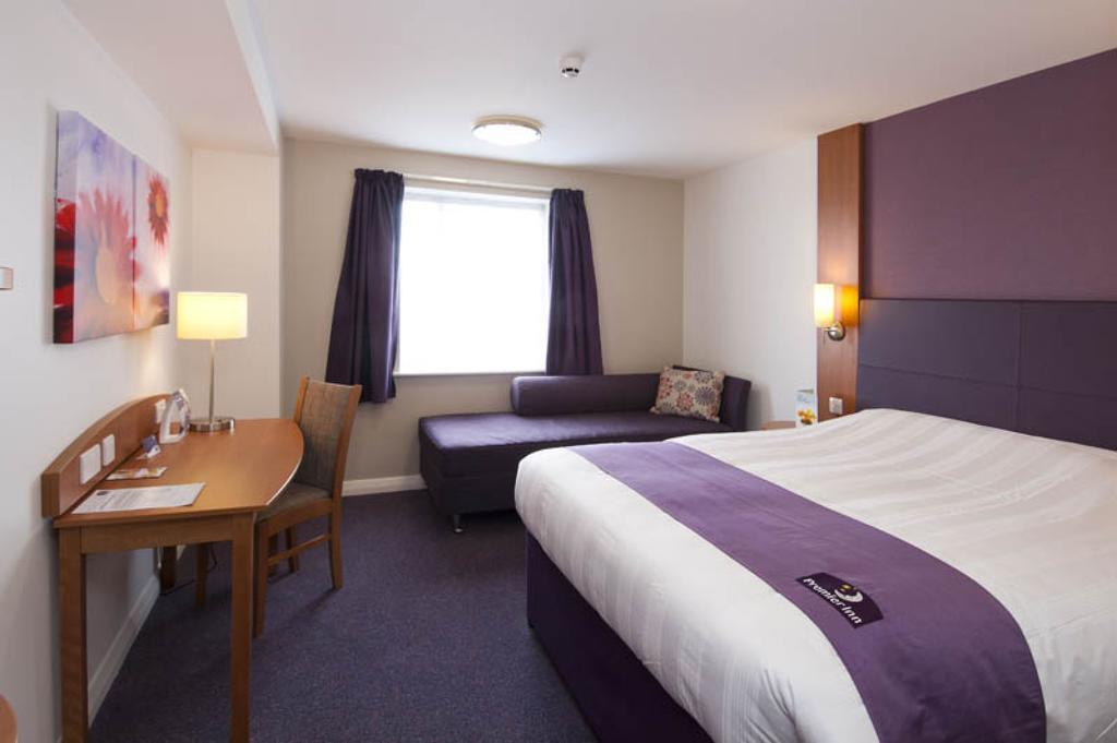 Premier Inn Norwich - Broadlands Park Thorpe St Andrew Ngoại thất bức ảnh