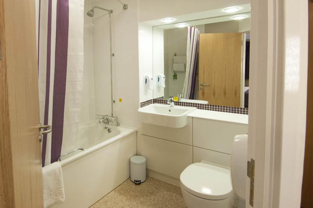 Premier Inn Norwich - Broadlands Park Thorpe St Andrew Phòng bức ảnh